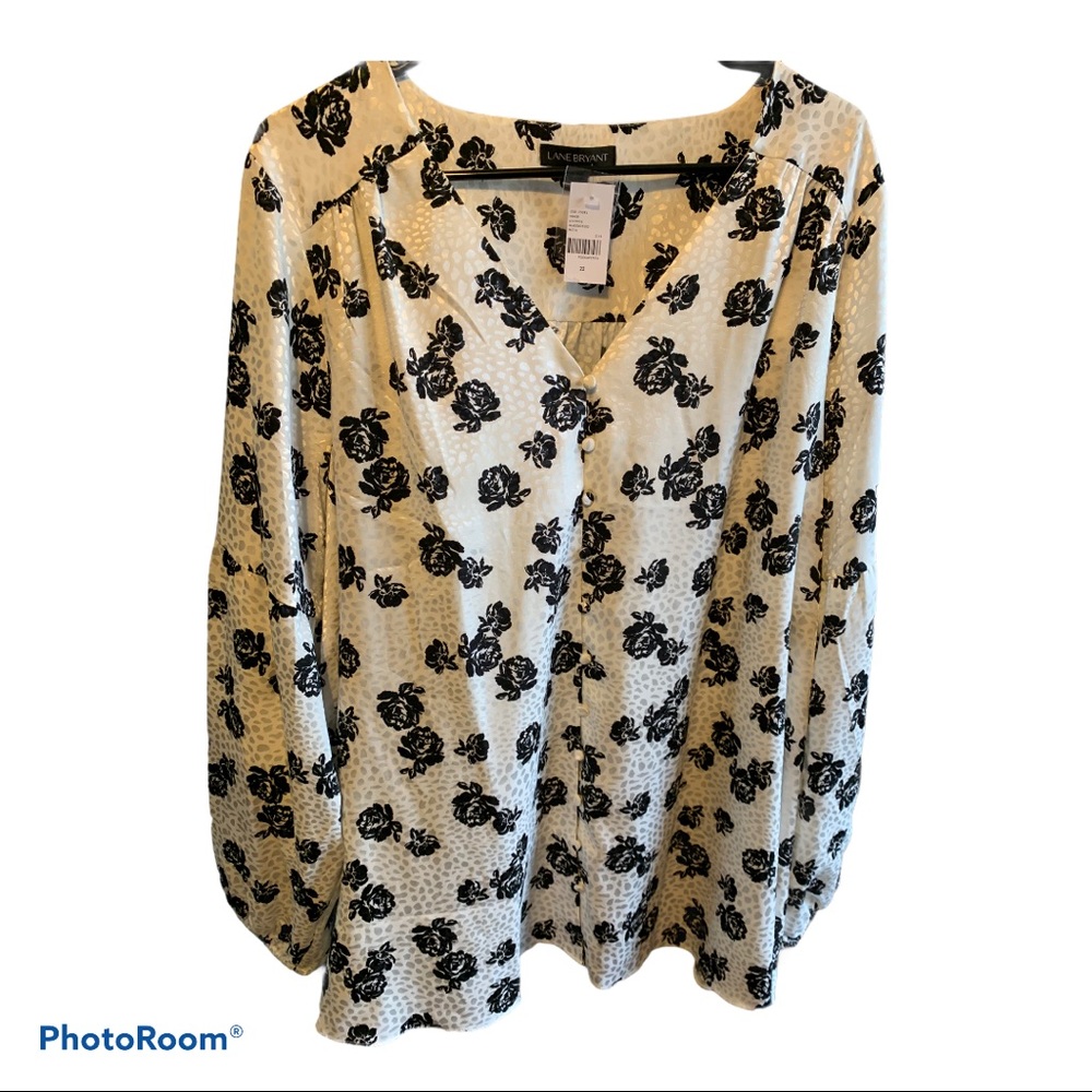 Silky Black & White Blouse/Tunic Women’s Size 22